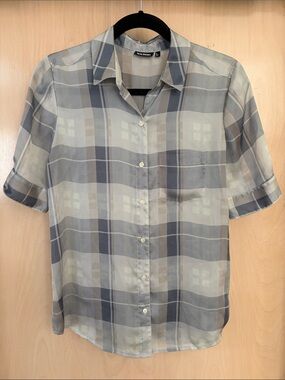 Tildon Striped Plaid Short Sleeve Top in Blue and Gray